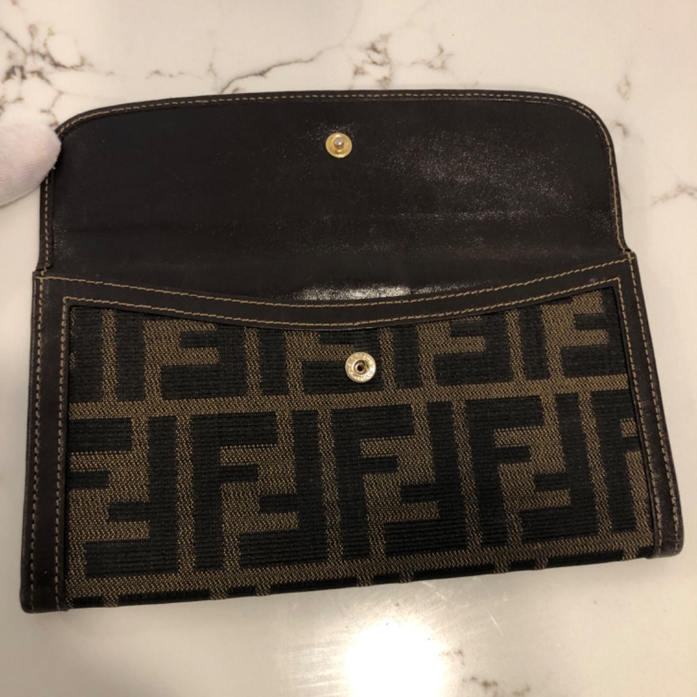 Vintage Fendi Brown and Black Wallet - Picture 4 of 8